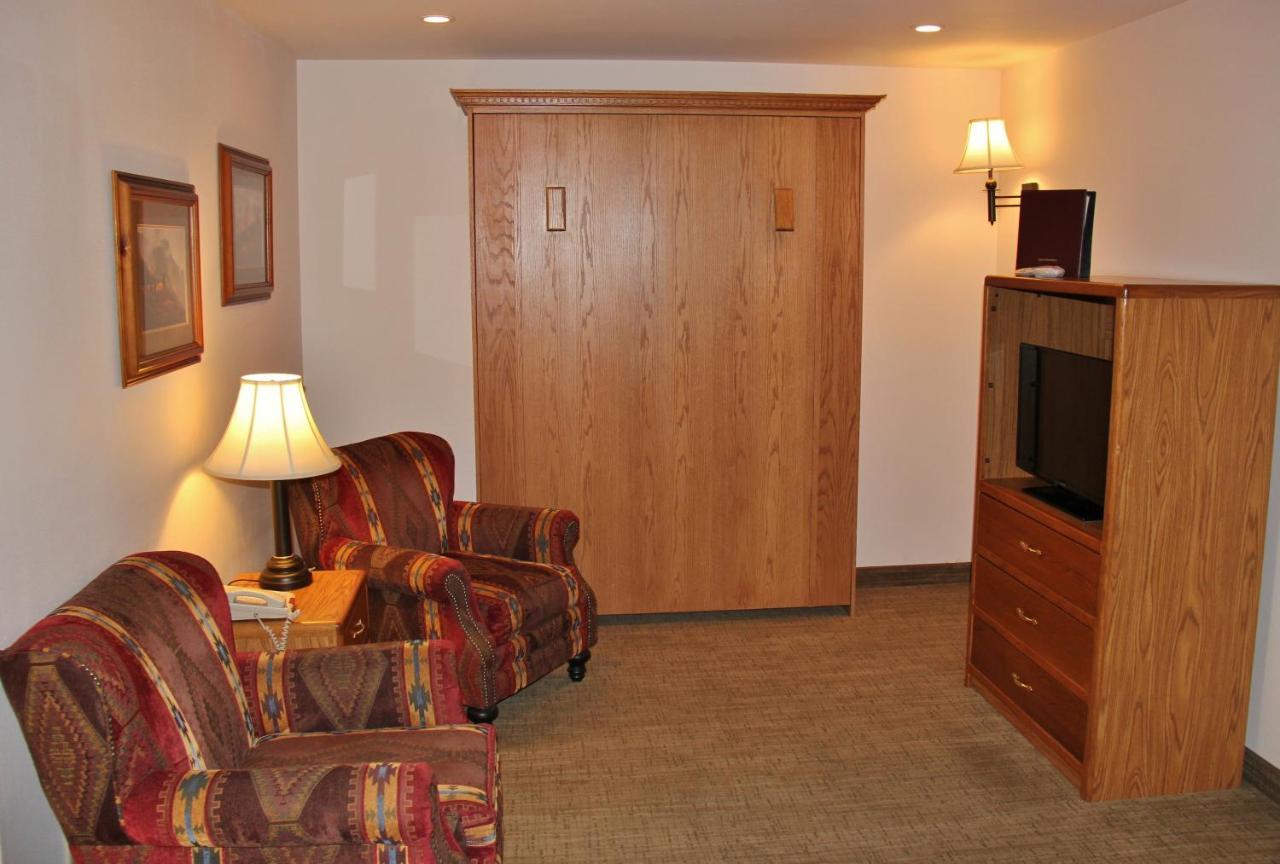 Homestead Inn And Suites Hardin Екстер'єр фото