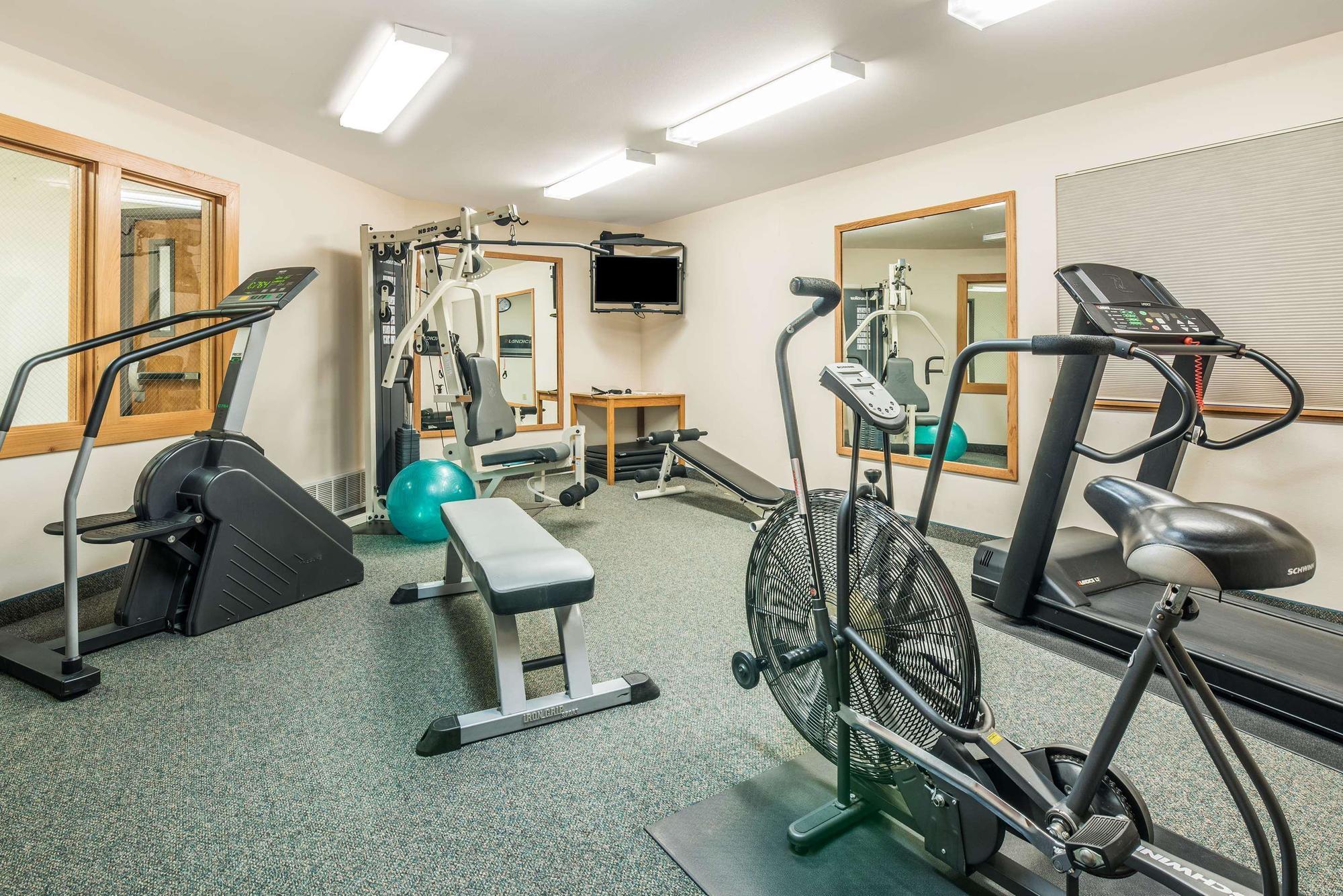 Homestead Inn And Suites Hardin Екстер'єр фото