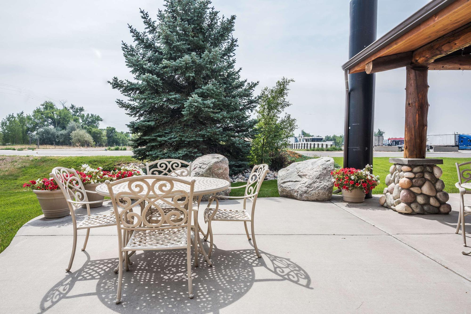 Homestead Inn And Suites Hardin Екстер'єр фото