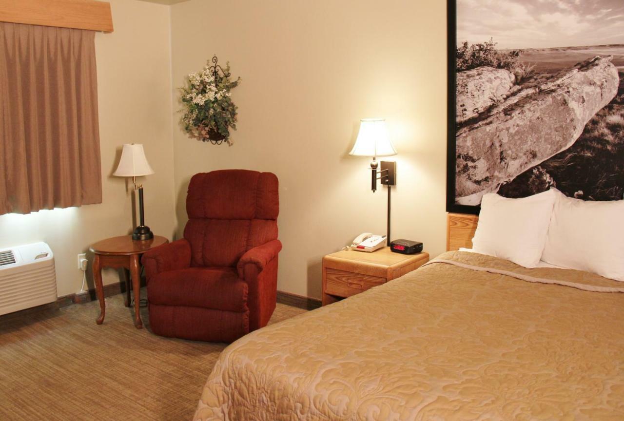 Homestead Inn And Suites Hardin Екстер'єр фото