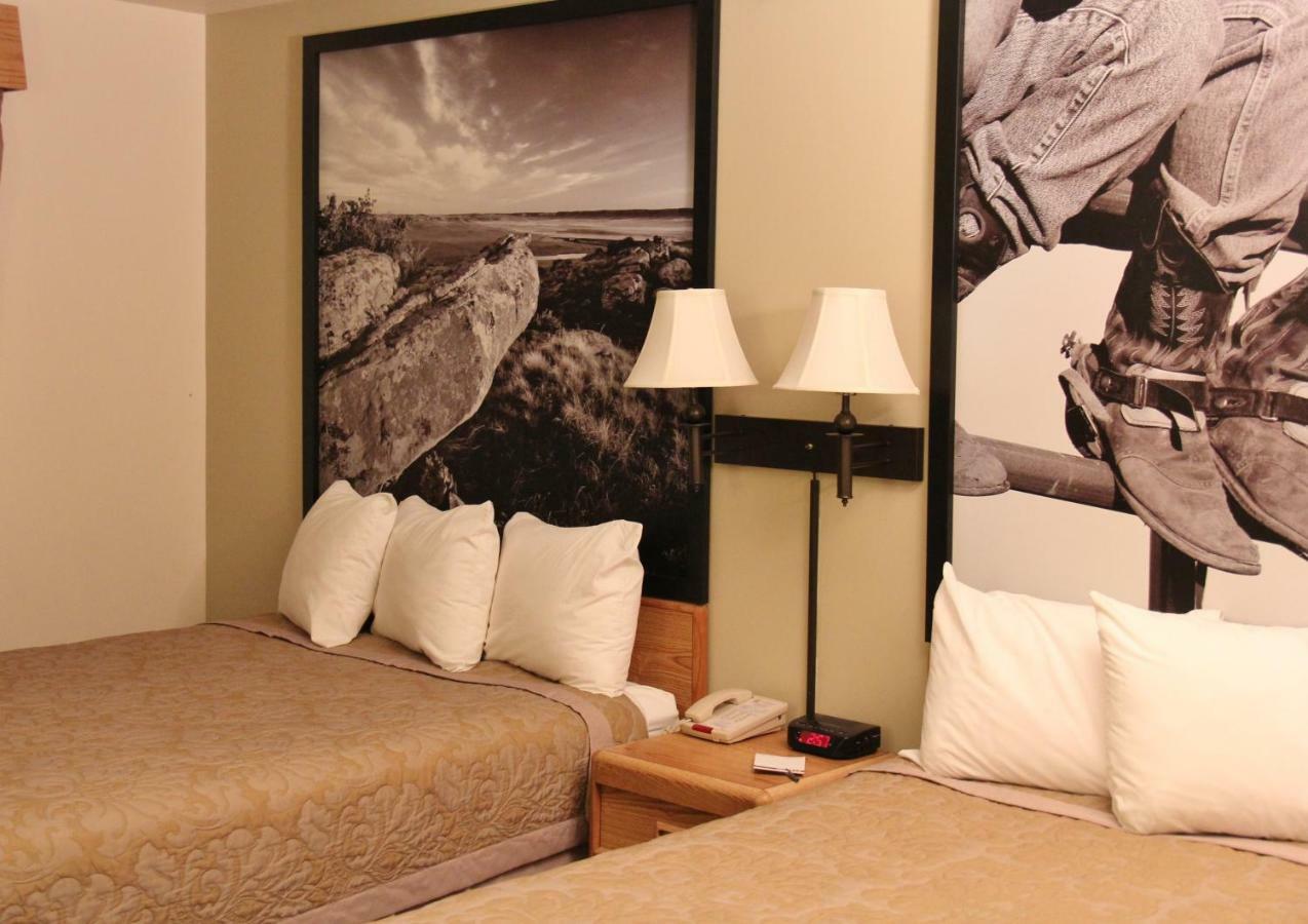 Homestead Inn And Suites Hardin Екстер'єр фото