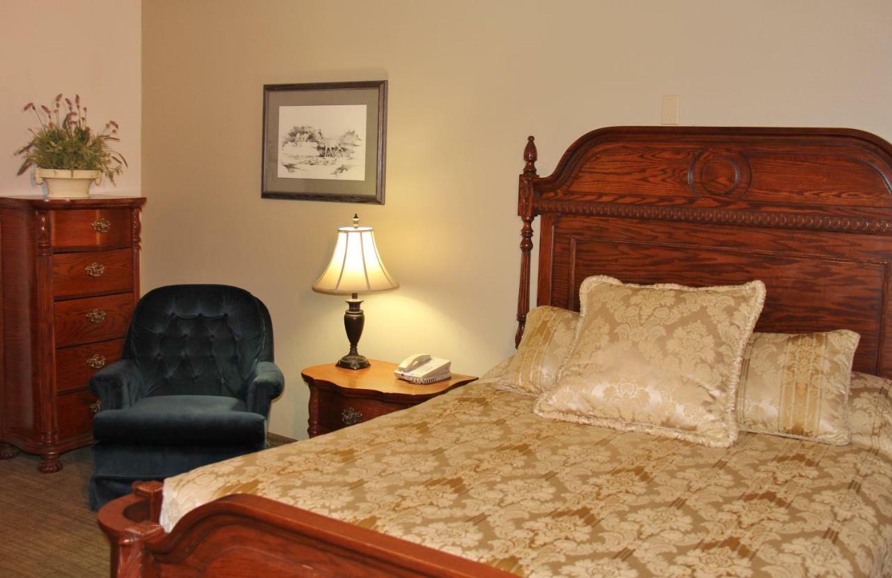 Homestead Inn And Suites Hardin Екстер'єр фото
